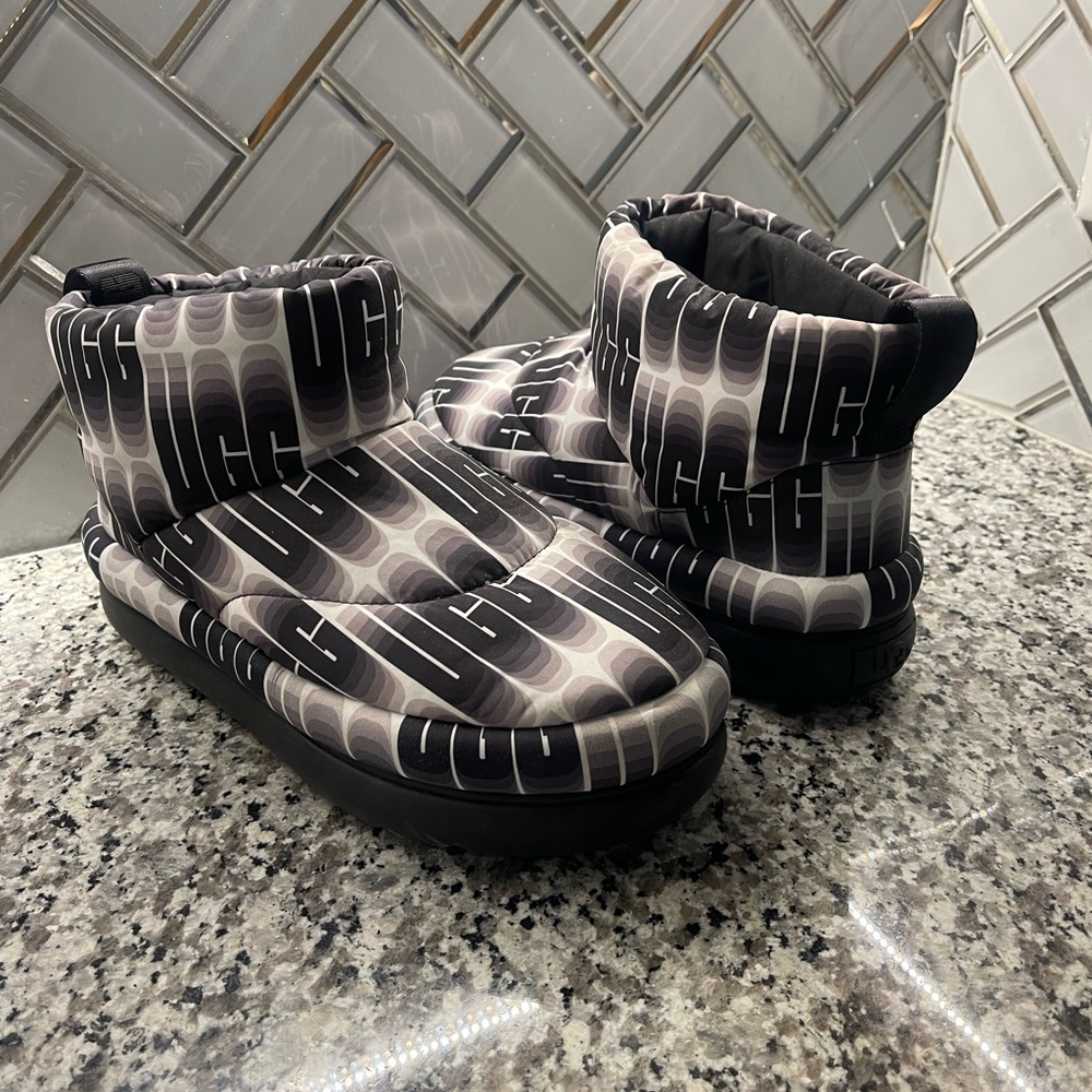 UGG Monochrome Logo Boots
